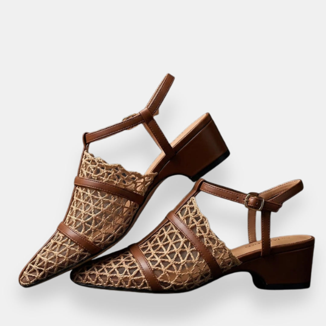 Sirvane | Sandales plates pointues tressées