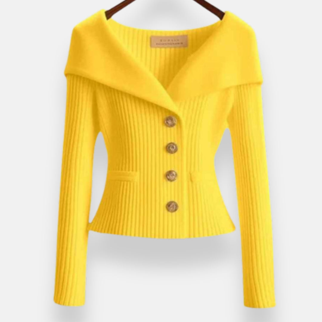Marielle | Veste à col large et boutons dorés