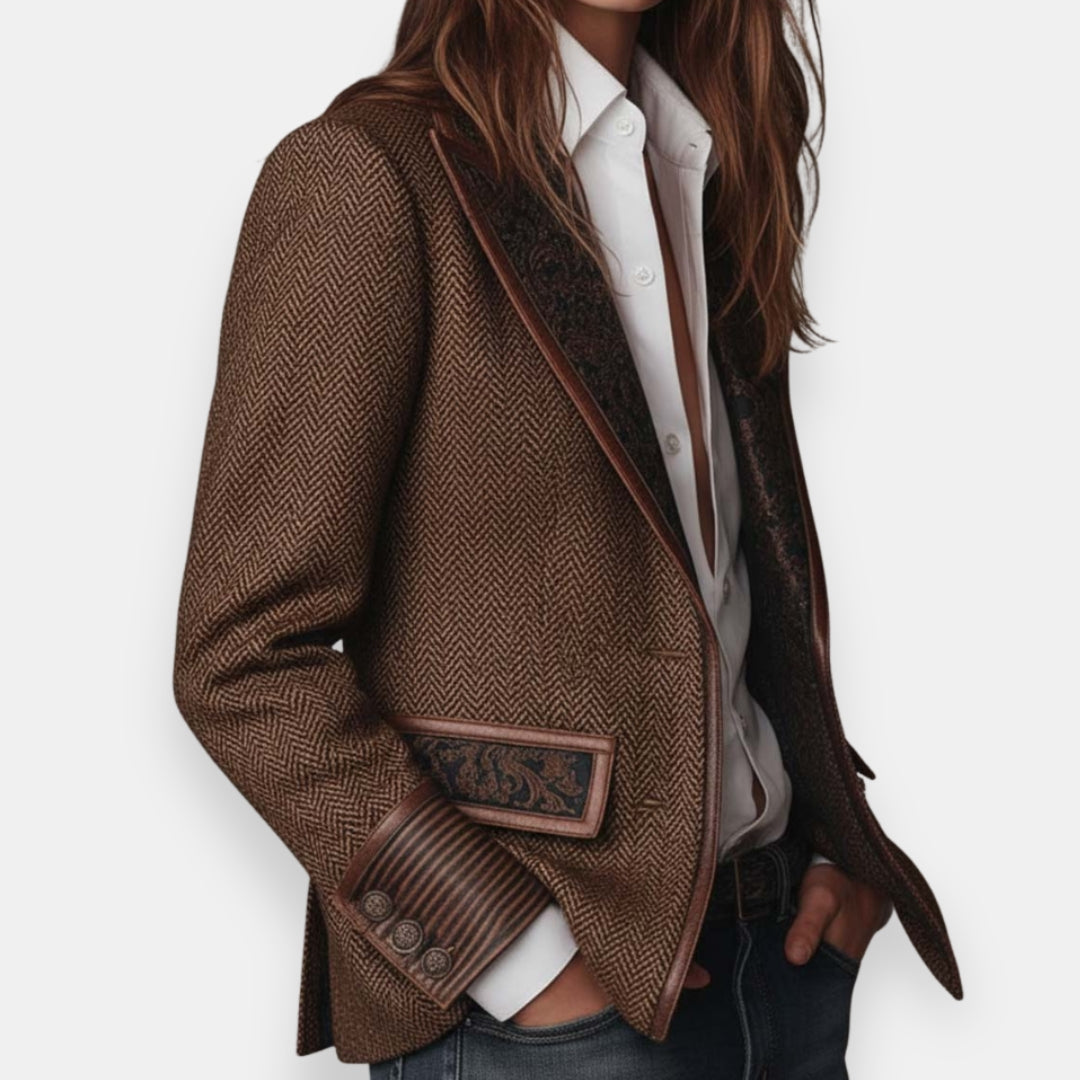 Uxue | Veste à Chevrons et Revers Brodés