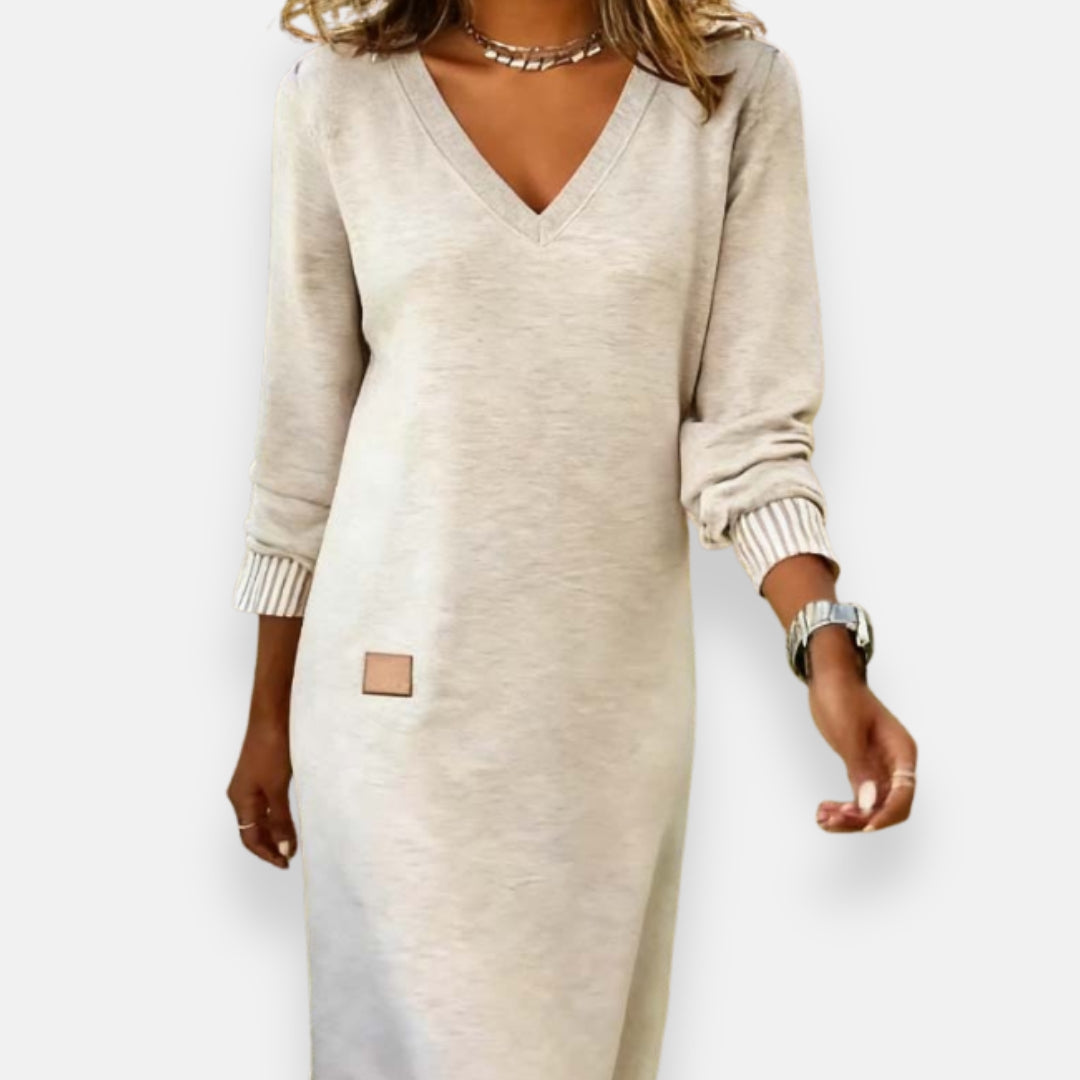 Éléoria | Robe pull à col en V