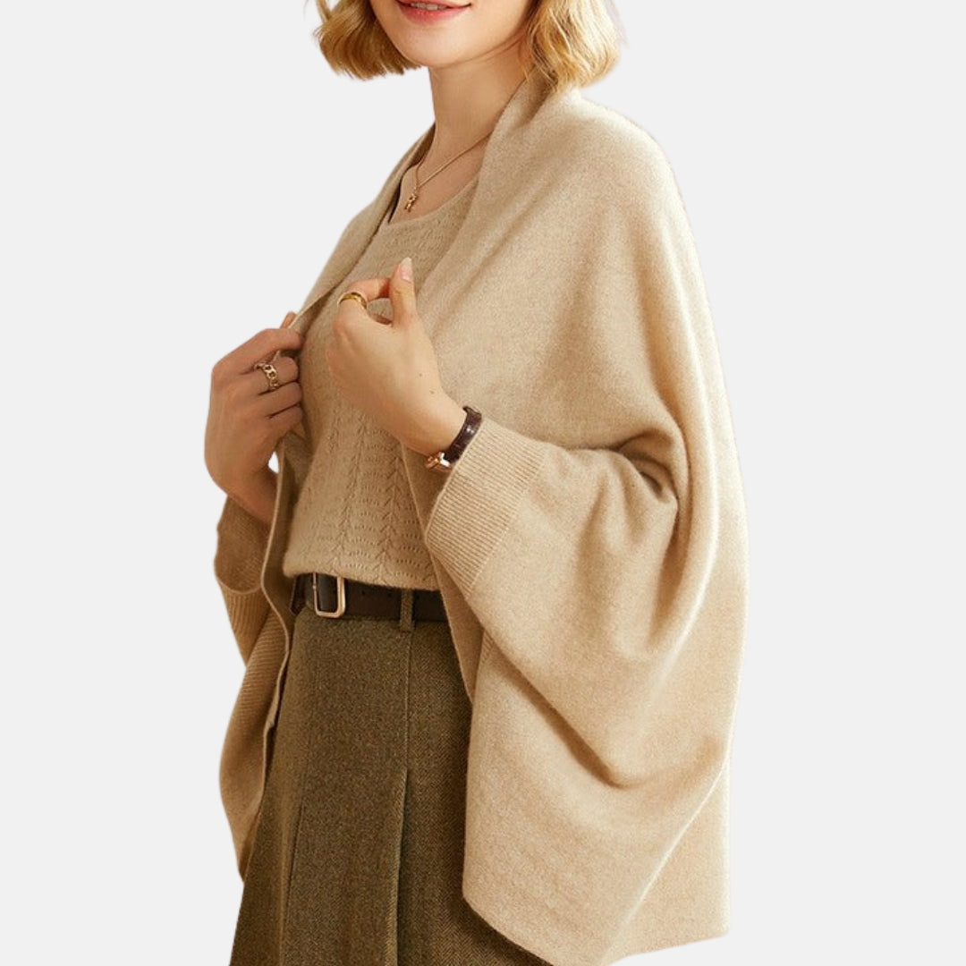 Avenise | Cardigan drapé en maille douce