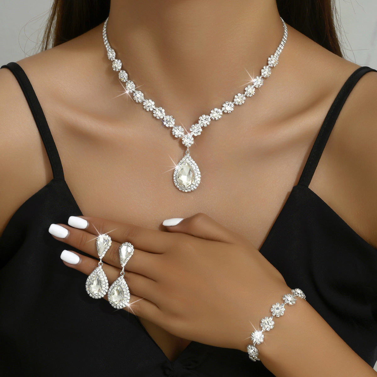 Parure cristal goutte d'eau