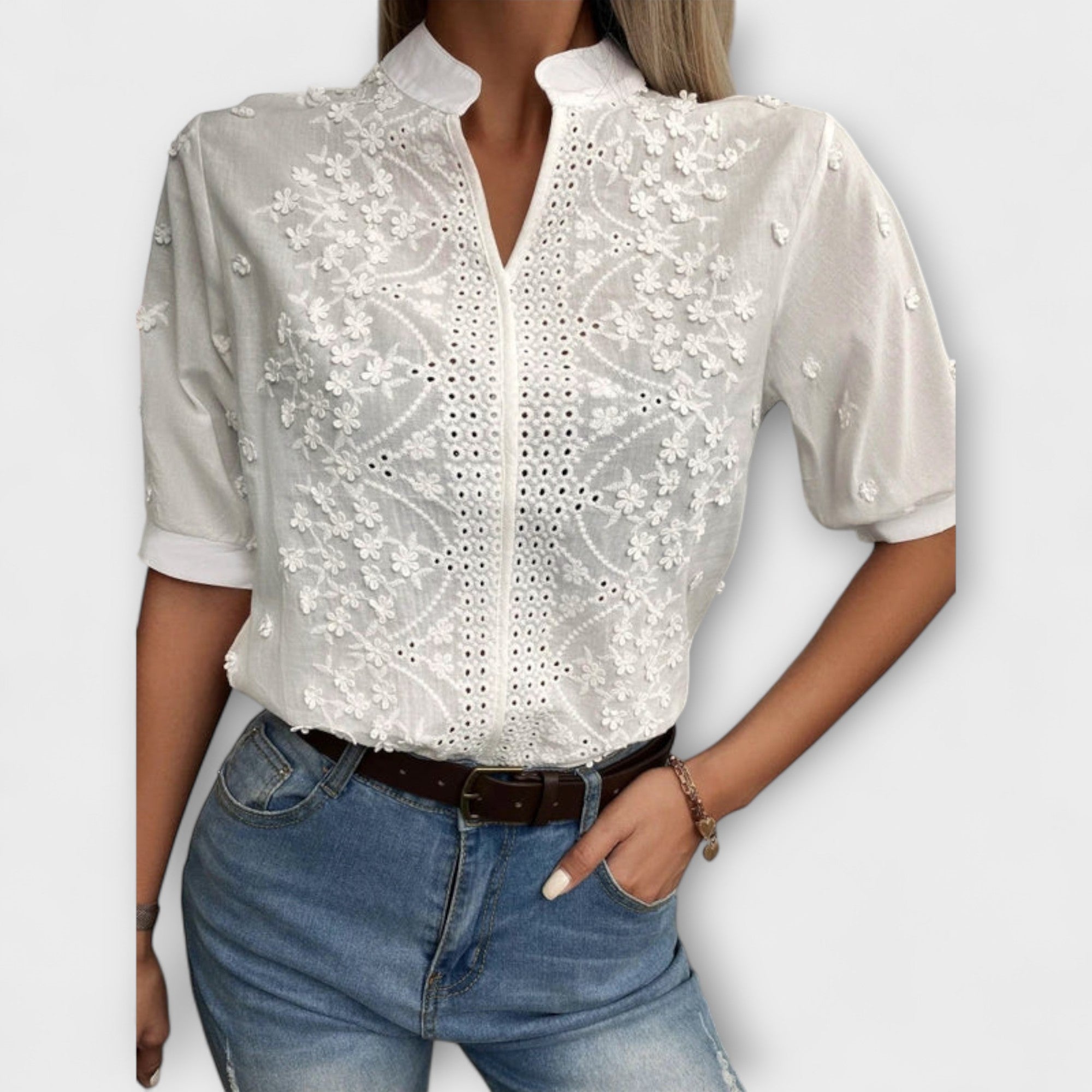 Élise | Blouse Mila avec des broderies exquises
