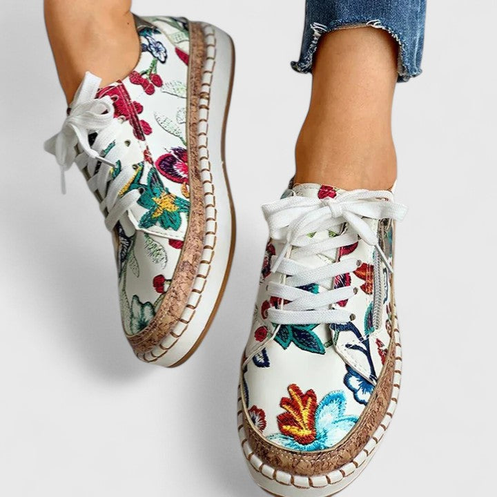 Ilévraine | Sneakers compensées florales