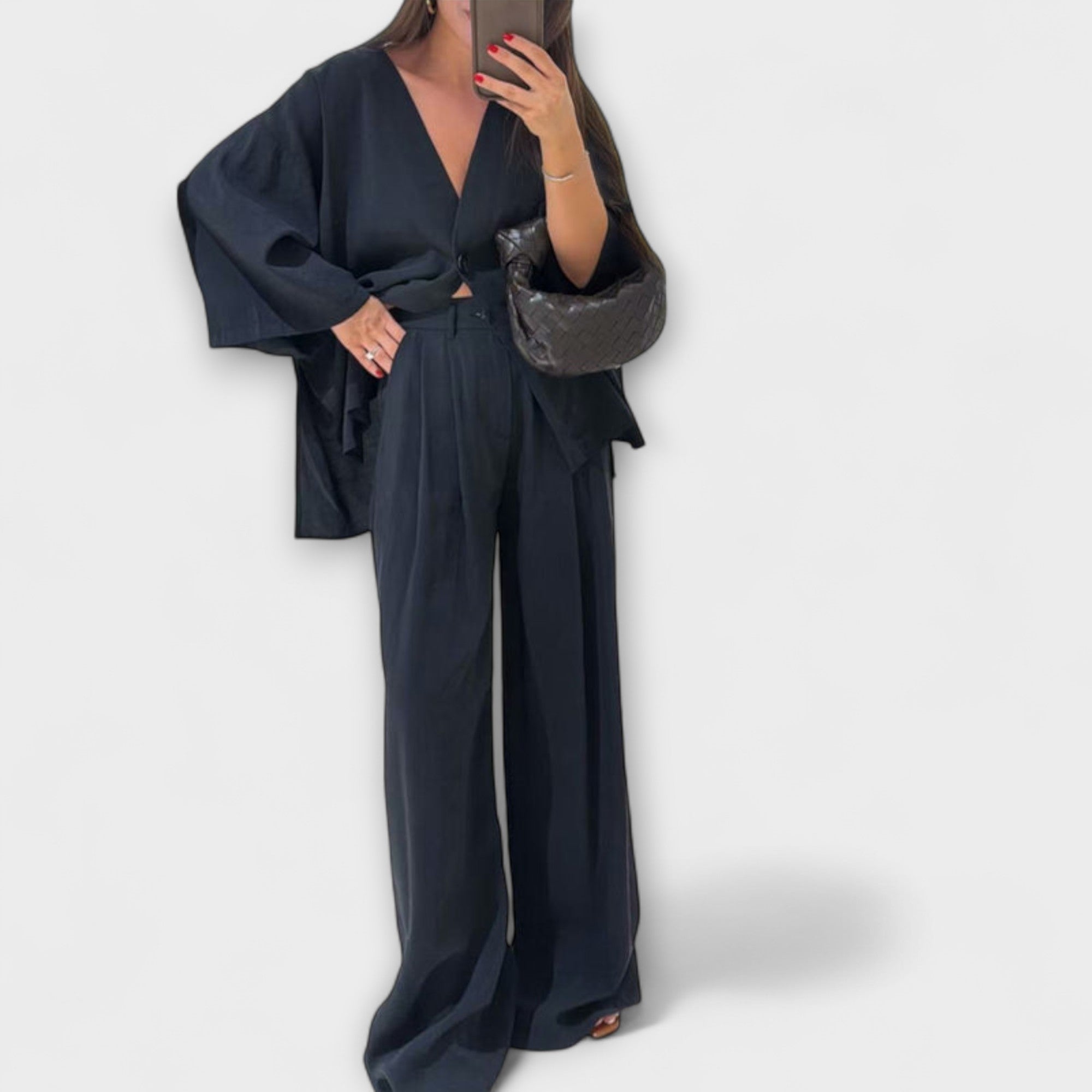 Jacqueline | Ensemble décontracté Top V et Pantalon