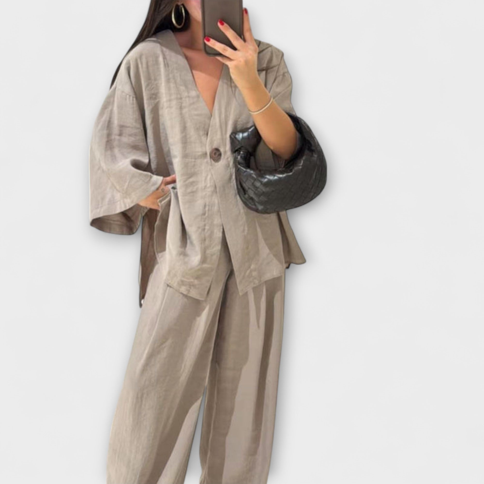 Jacqueline | Ensemble décontracté Top V et Pantalon
