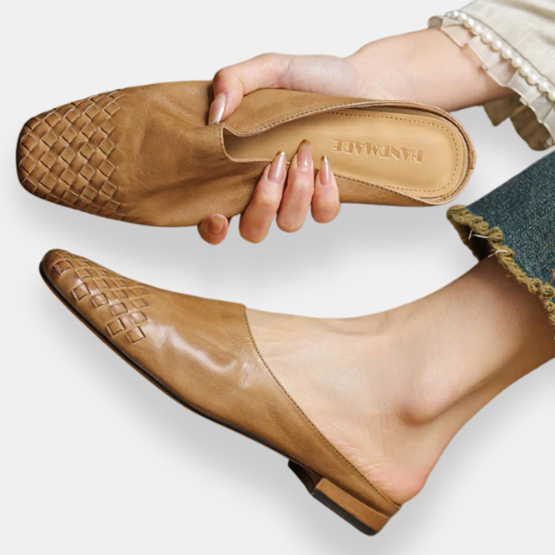 Reine | Mules plates tressées