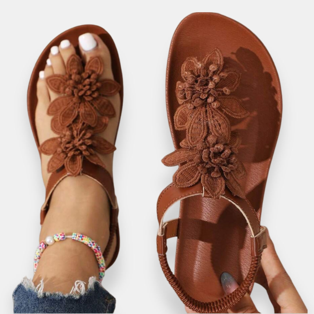 Olverine | Sandales plates à fleurs