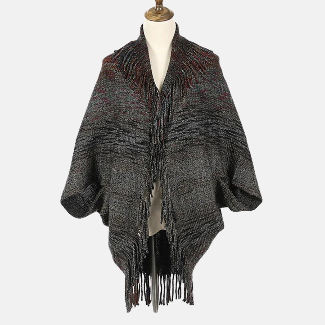 Ysmera | Poncho à franges en maille douce