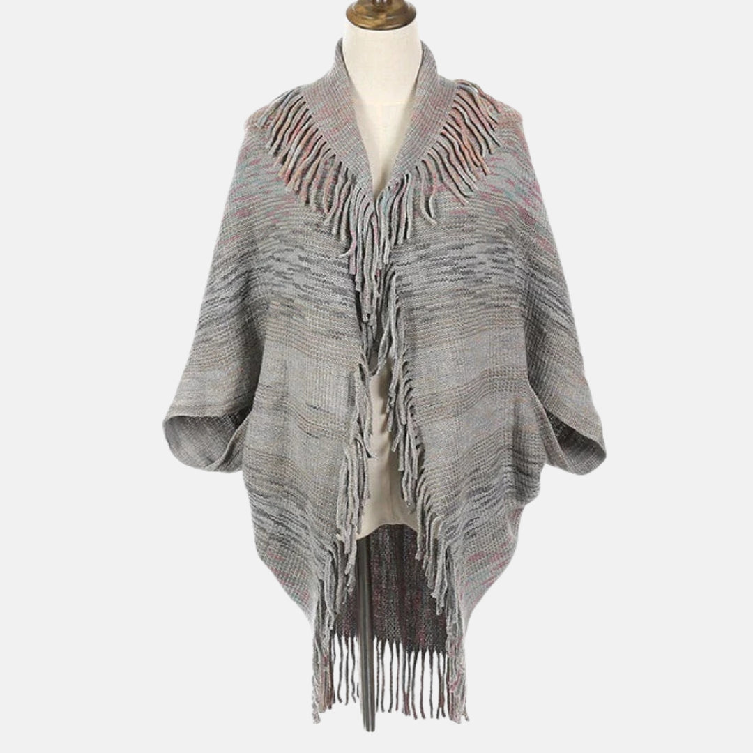 Ysmera | Poncho à franges en maille douce