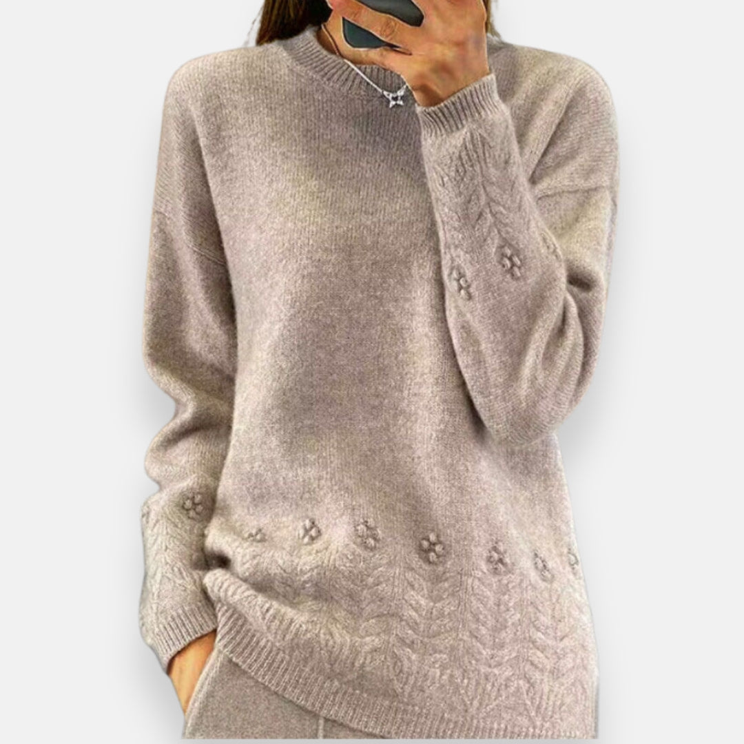 Gaéline | Pull brodé chic