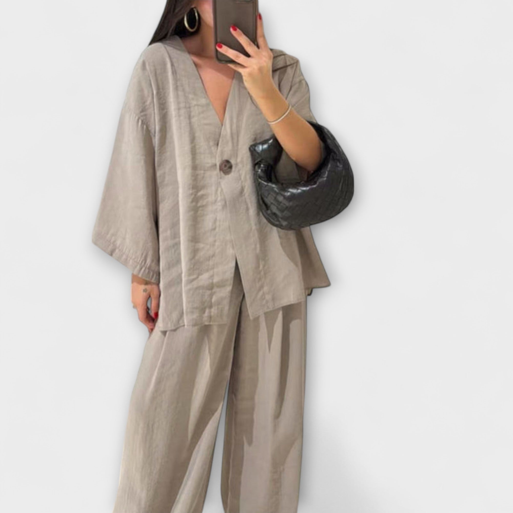 Jacqueline | Ensemble décontracté Top V et Pantalon