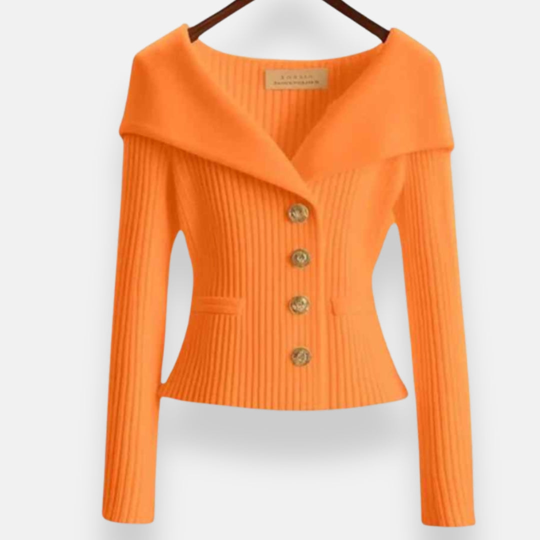 Marielle | Veste à col large et boutons dorés