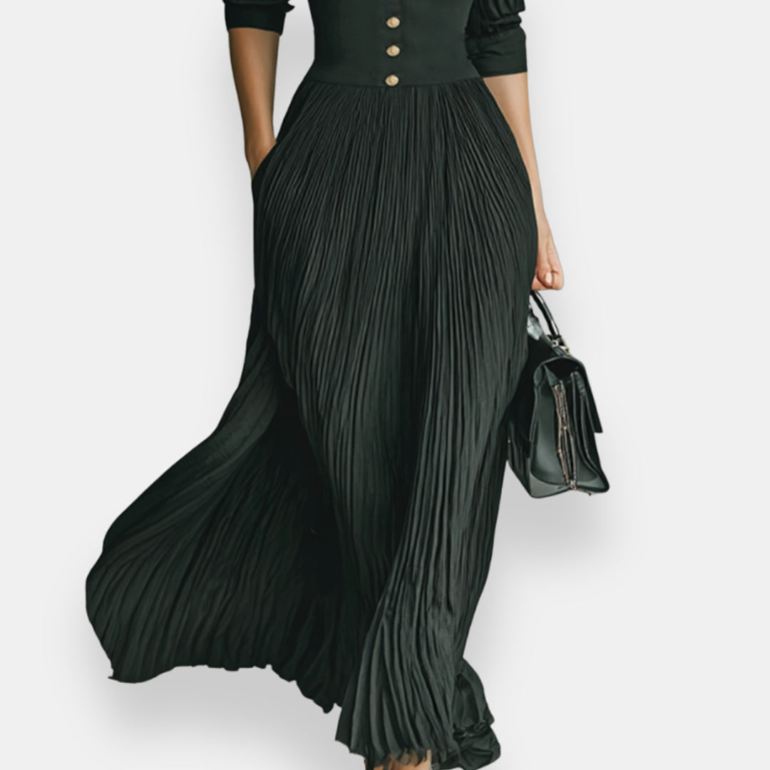 Kaëlvine | Robe plissée ceinture dorée