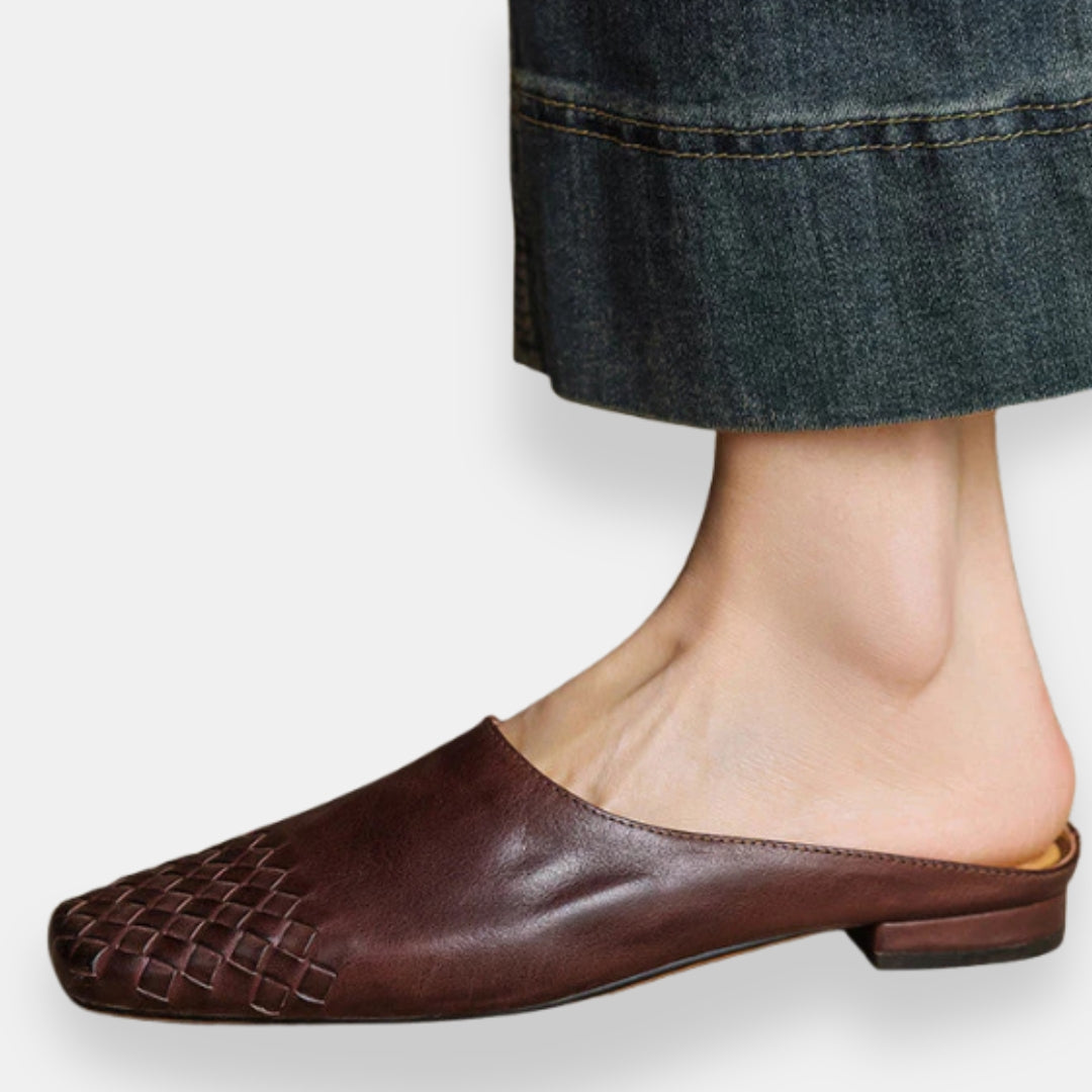 Reine | Mules plates tressées