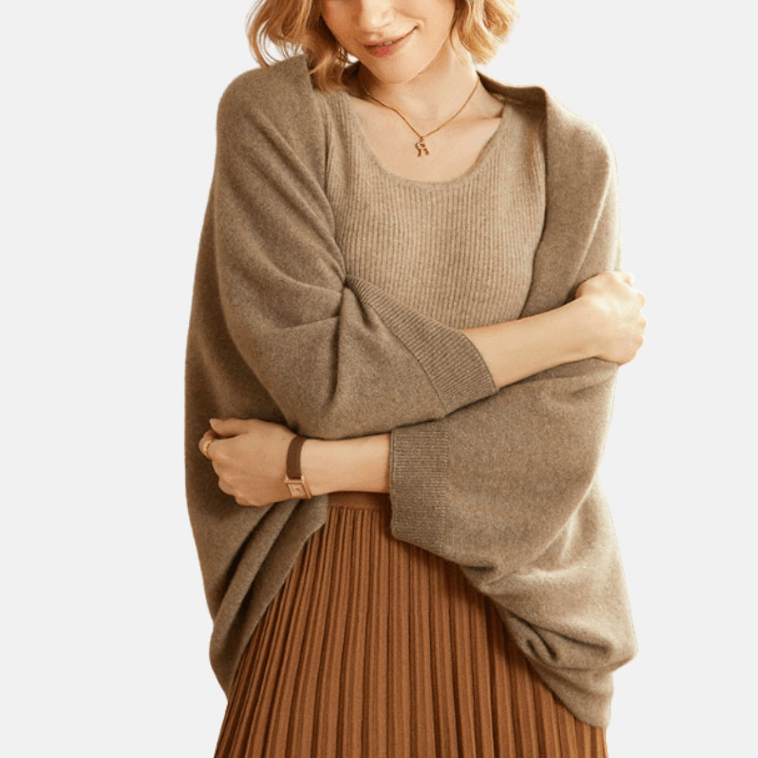 Avenise | Cardigan drapé en maille douce