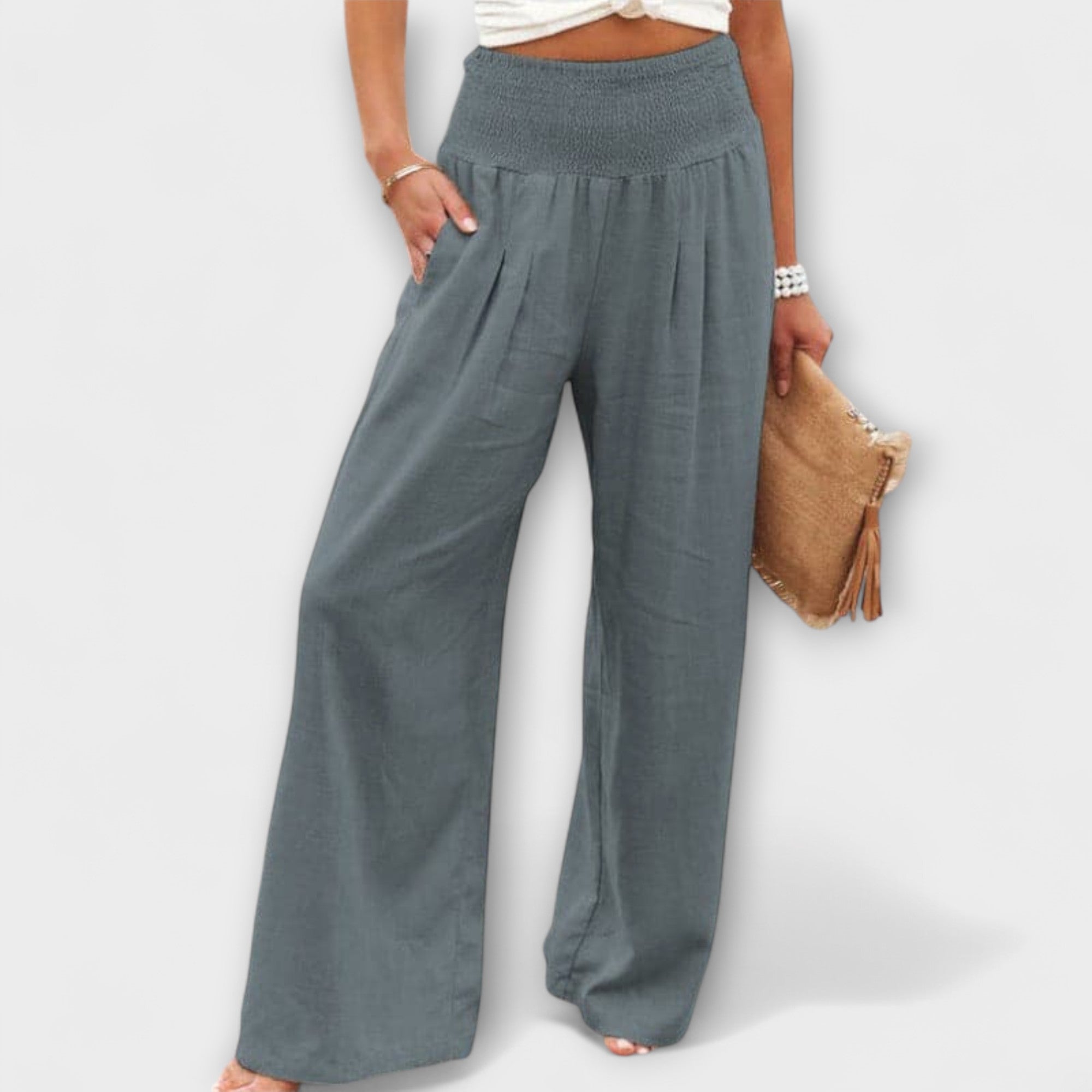 Thearya | Pantalon large en lin décontracté