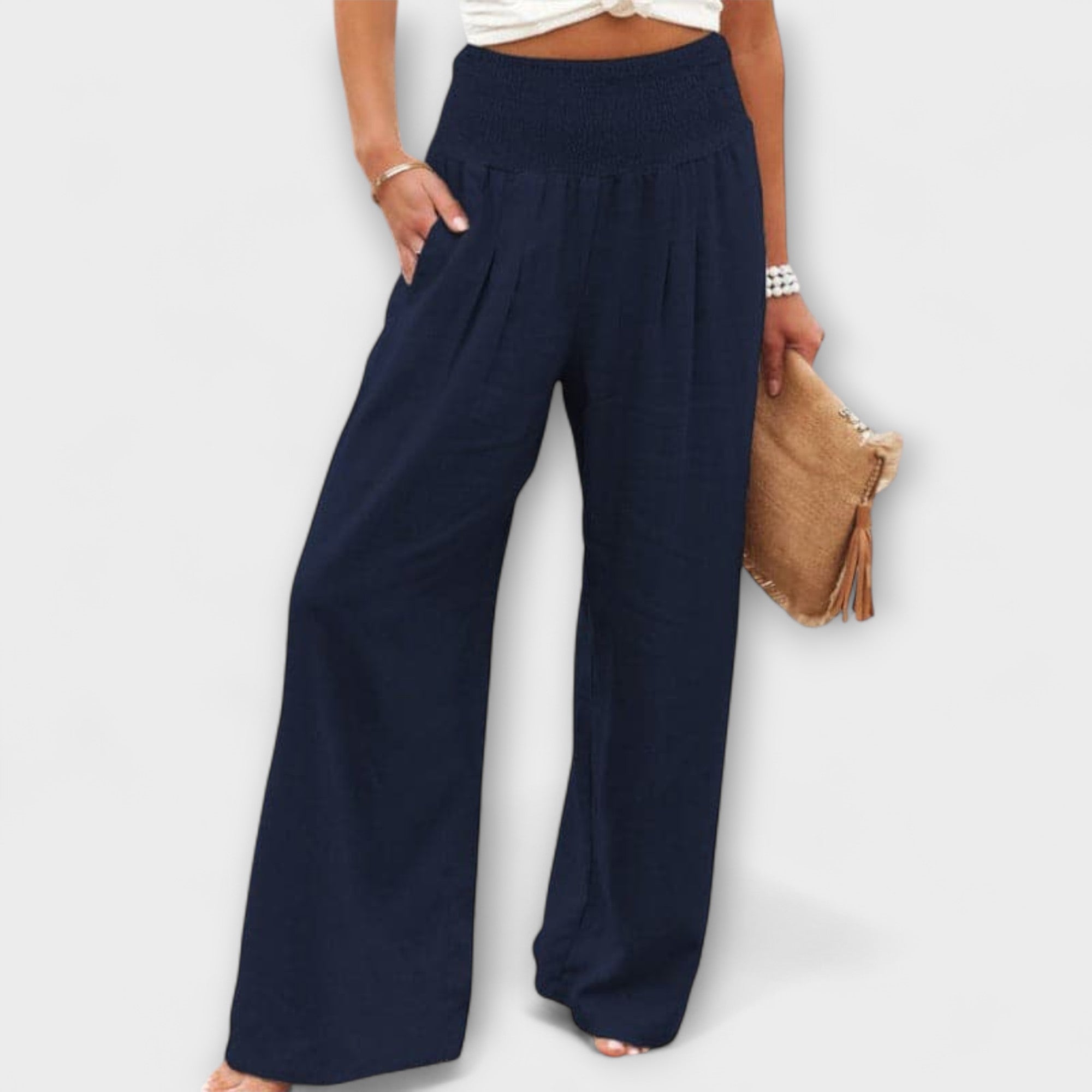 Thearya | Pantalon large en lin décontracté