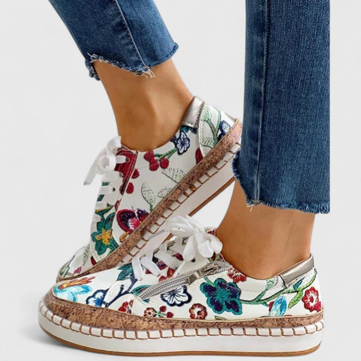 Ilévraine | Sneakers compensées florales